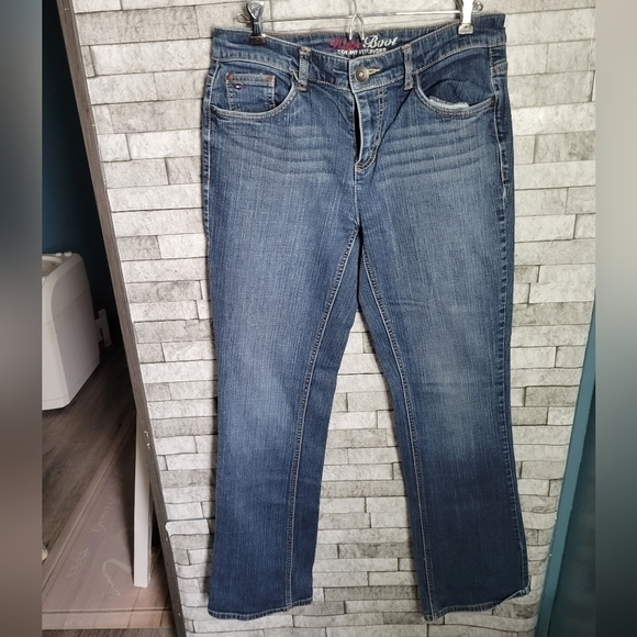 Tommy Hilfiger Hope Boot Cut‎ Jeans Size 6 Long - Picture 1 of 4